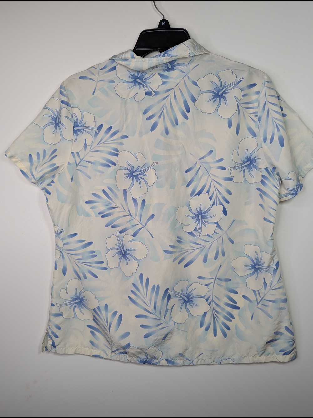 Vintage Silk Hawaiian Shirt Womens M Pastel Blues and Off White Darting - Picture 10 of 15